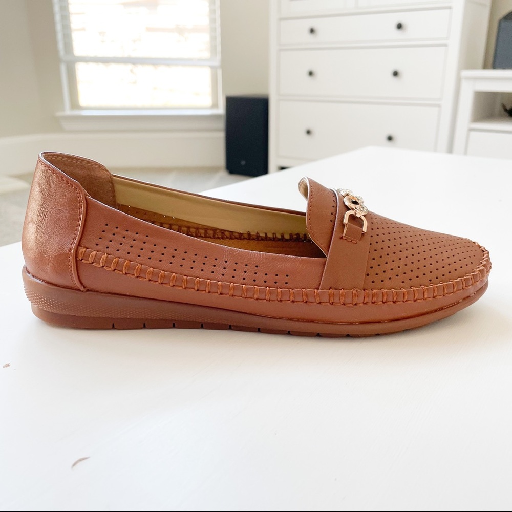 Lucita Comfort Camel Loafers F8-670